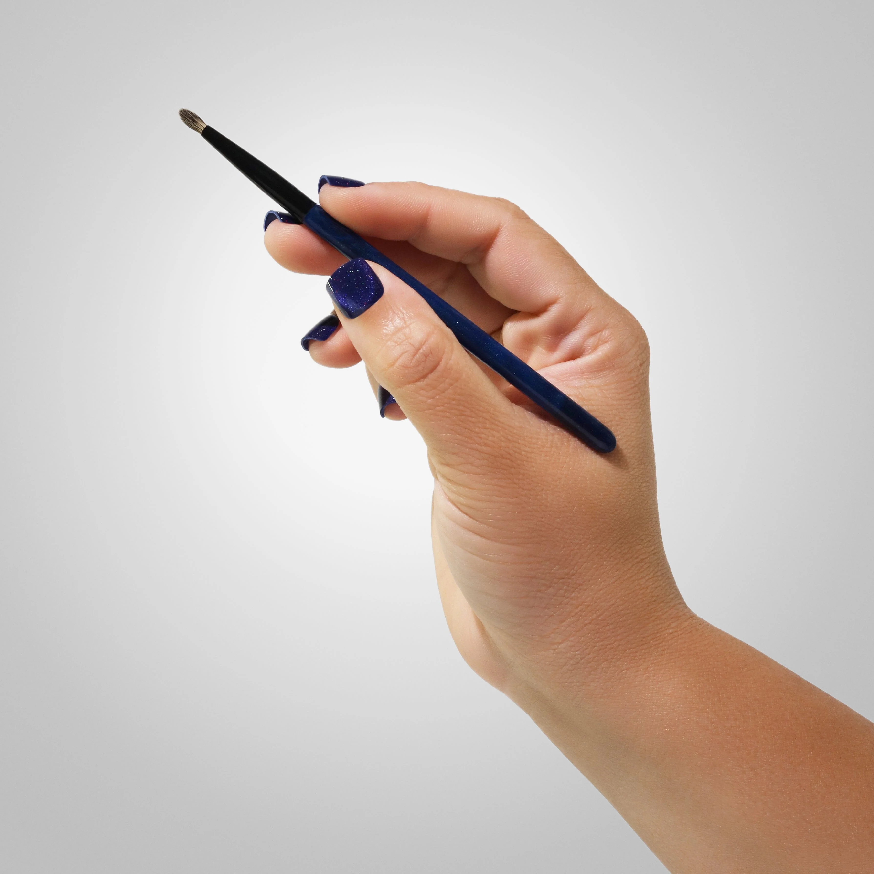 E8 Small Detailing Brush - Image 2