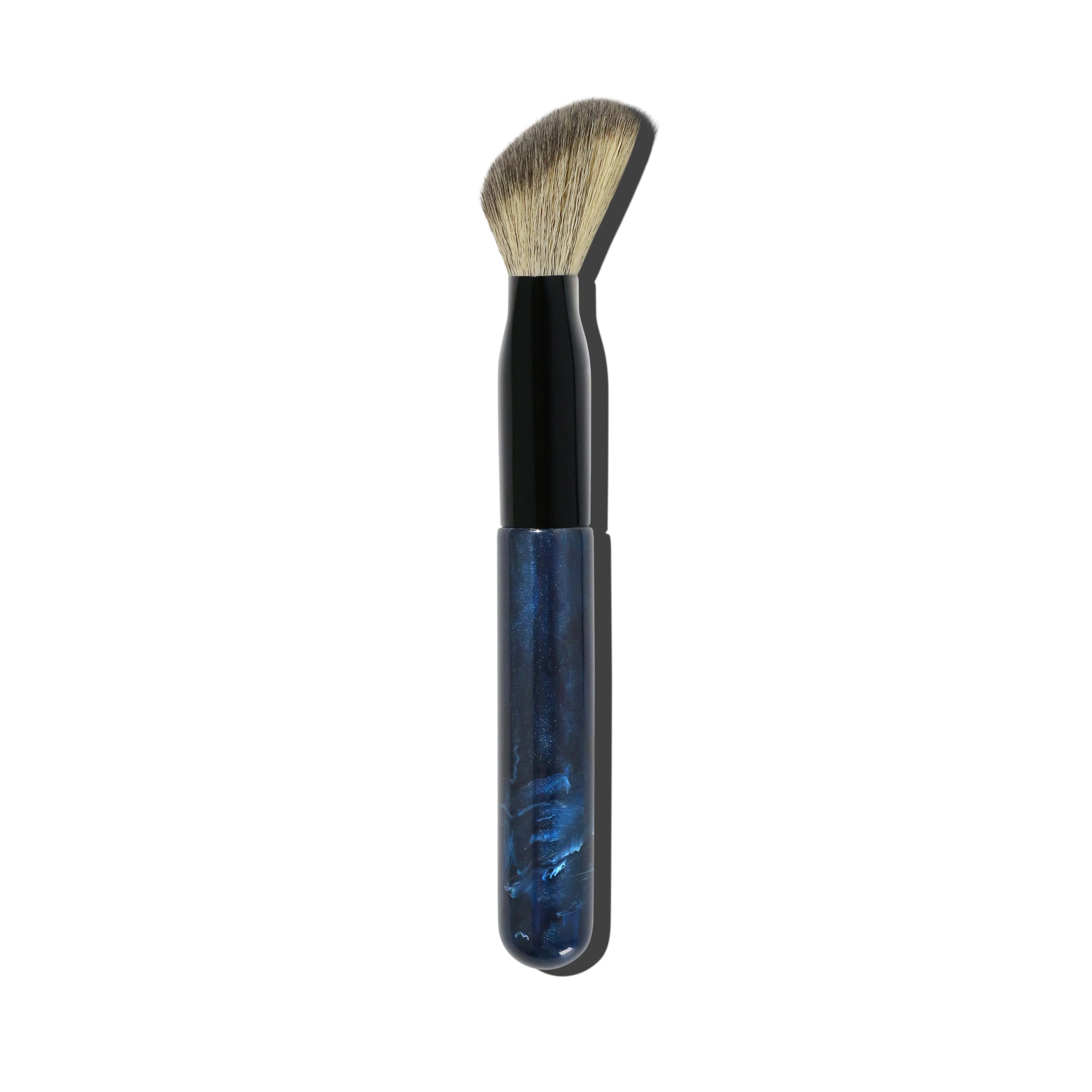 P6 Angled Cream Blush Brush - Image 3