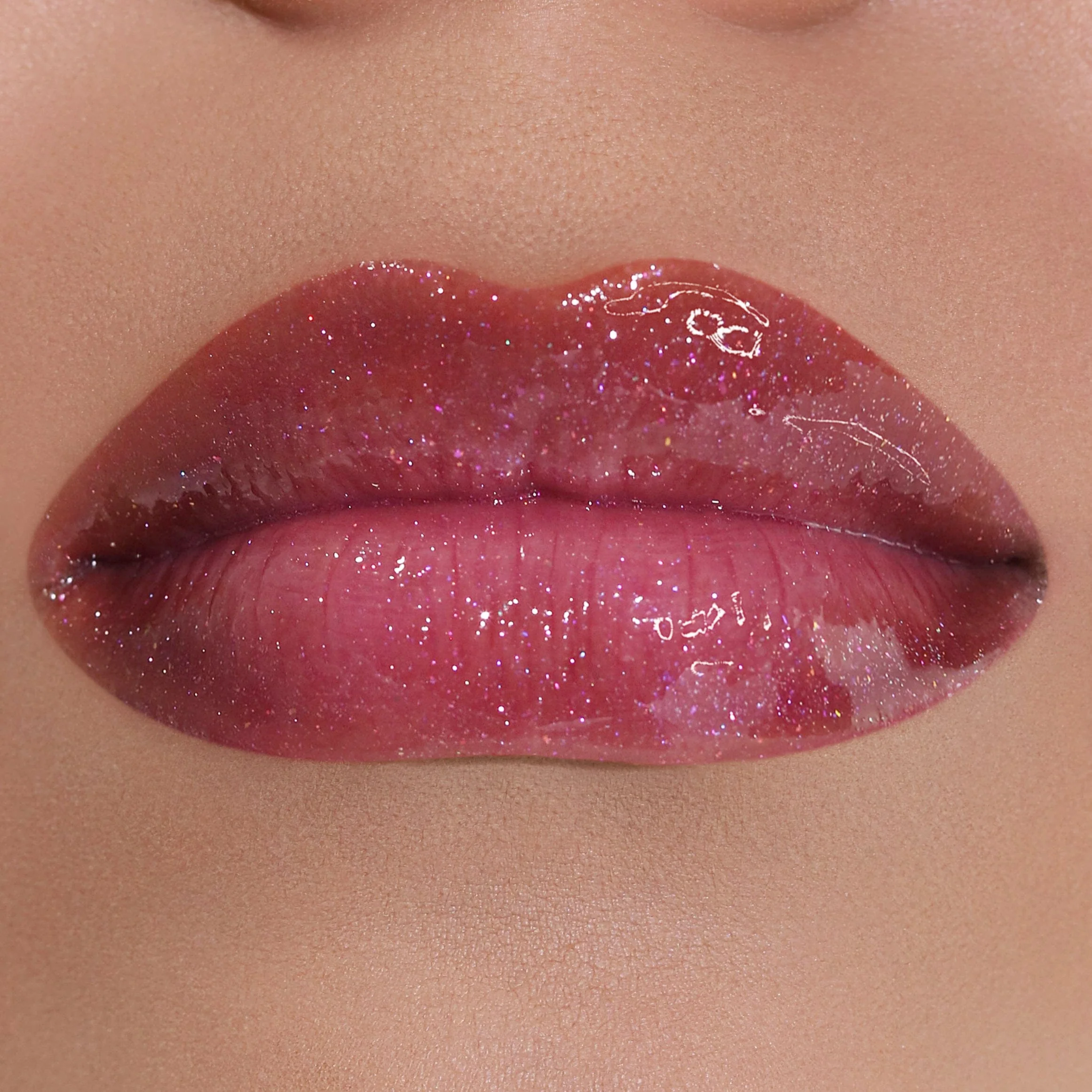 Grape 1/ Simplicity Moisture Lip Gloss/Mask - Image 3
